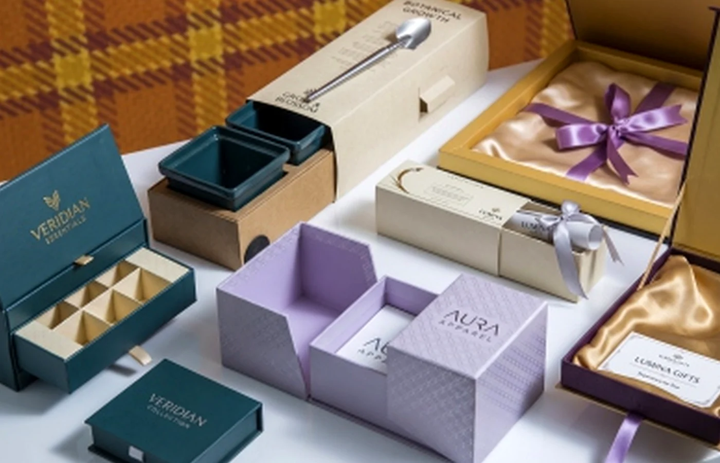 Window retail boxes